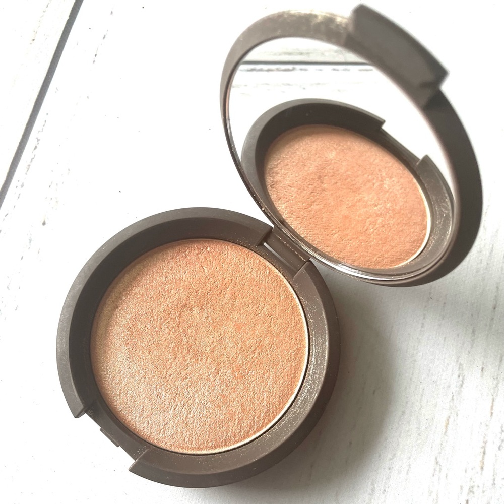 Becca Shimmering Skin Perfector